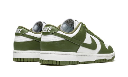 Nike Dunk Low Medium Olive (W)